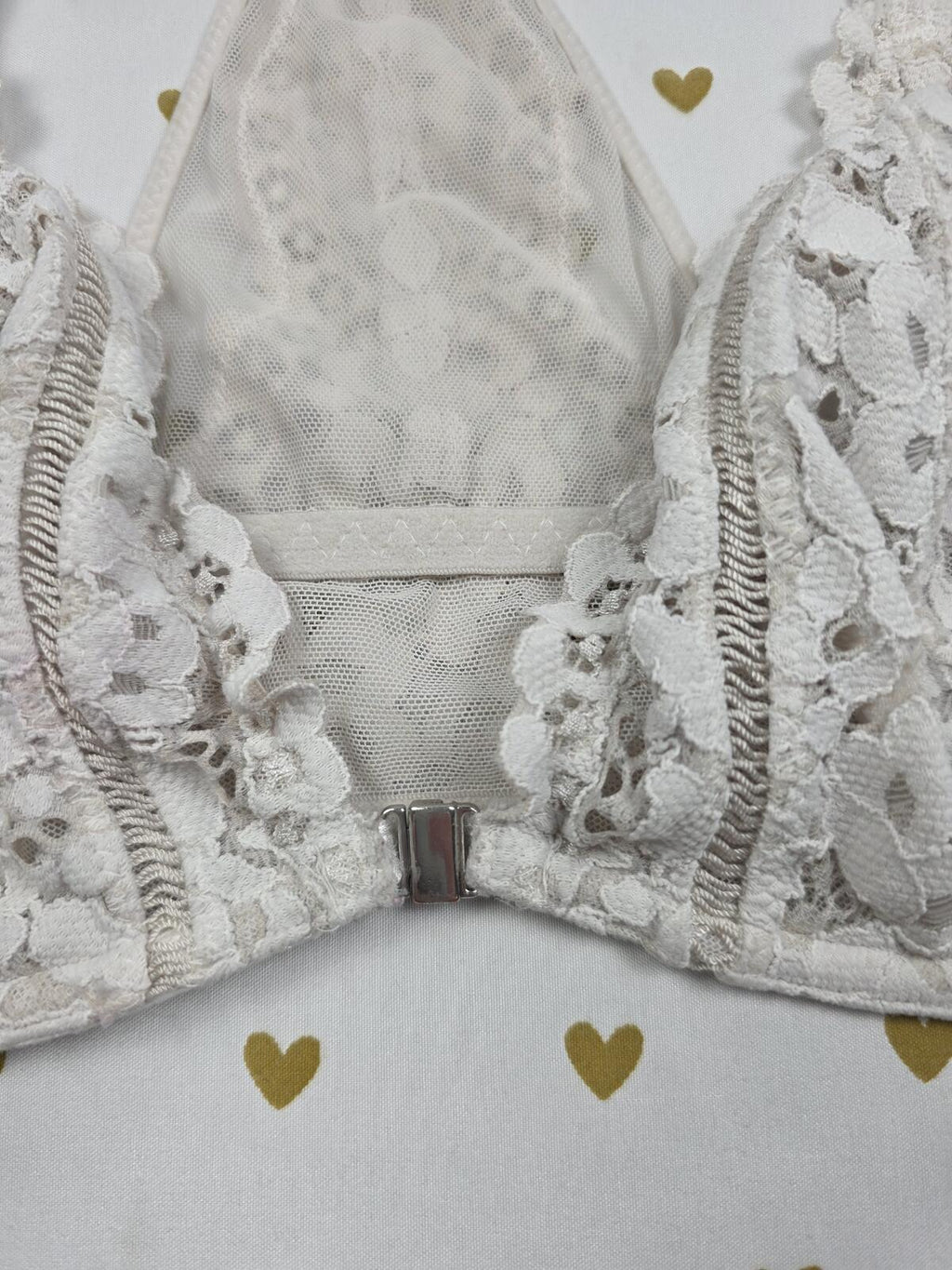 Victorias Secret white Lace Racerback Front close Unlined Plunge bra 36D