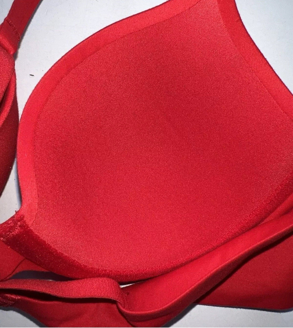 Calvin Klein Perfectly Fit Full Coverage T-Shirt Bra F3837, Red, Size 34A