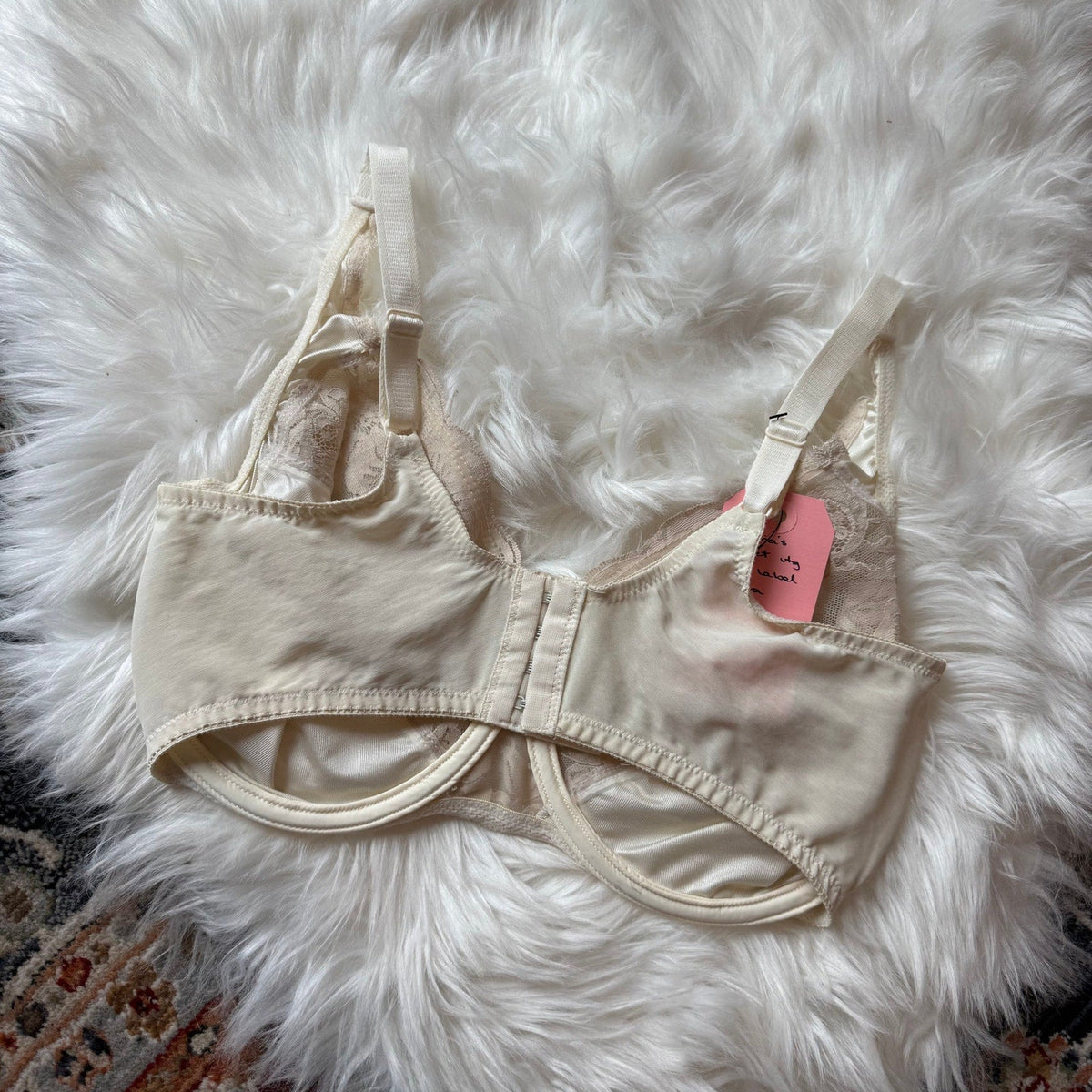 Victoria's Secret Vintage 1980s Gold Label Bra - Size 36DD
