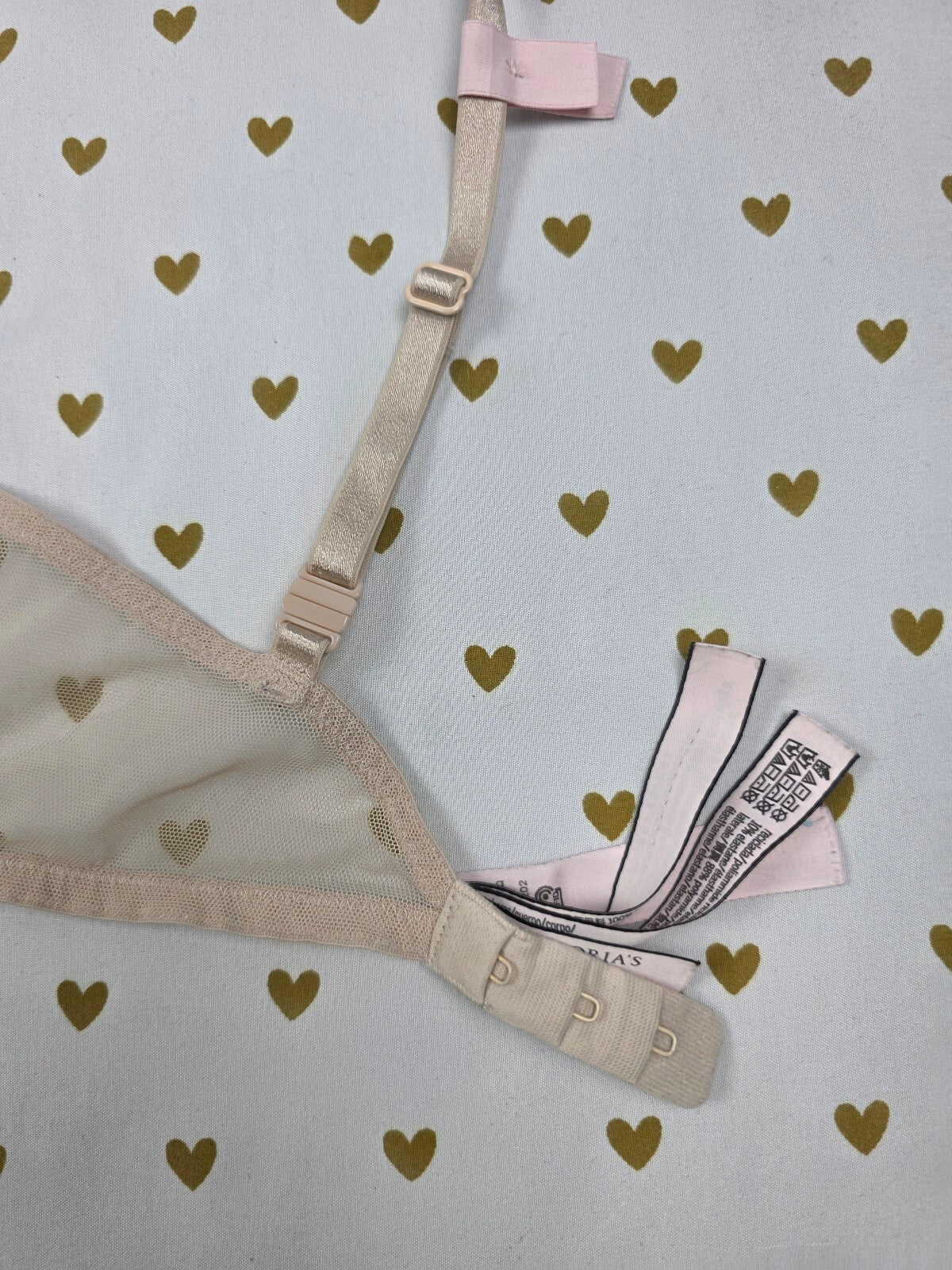 Victorias Secret Wireless No wire beige Padded Bra lace 36B